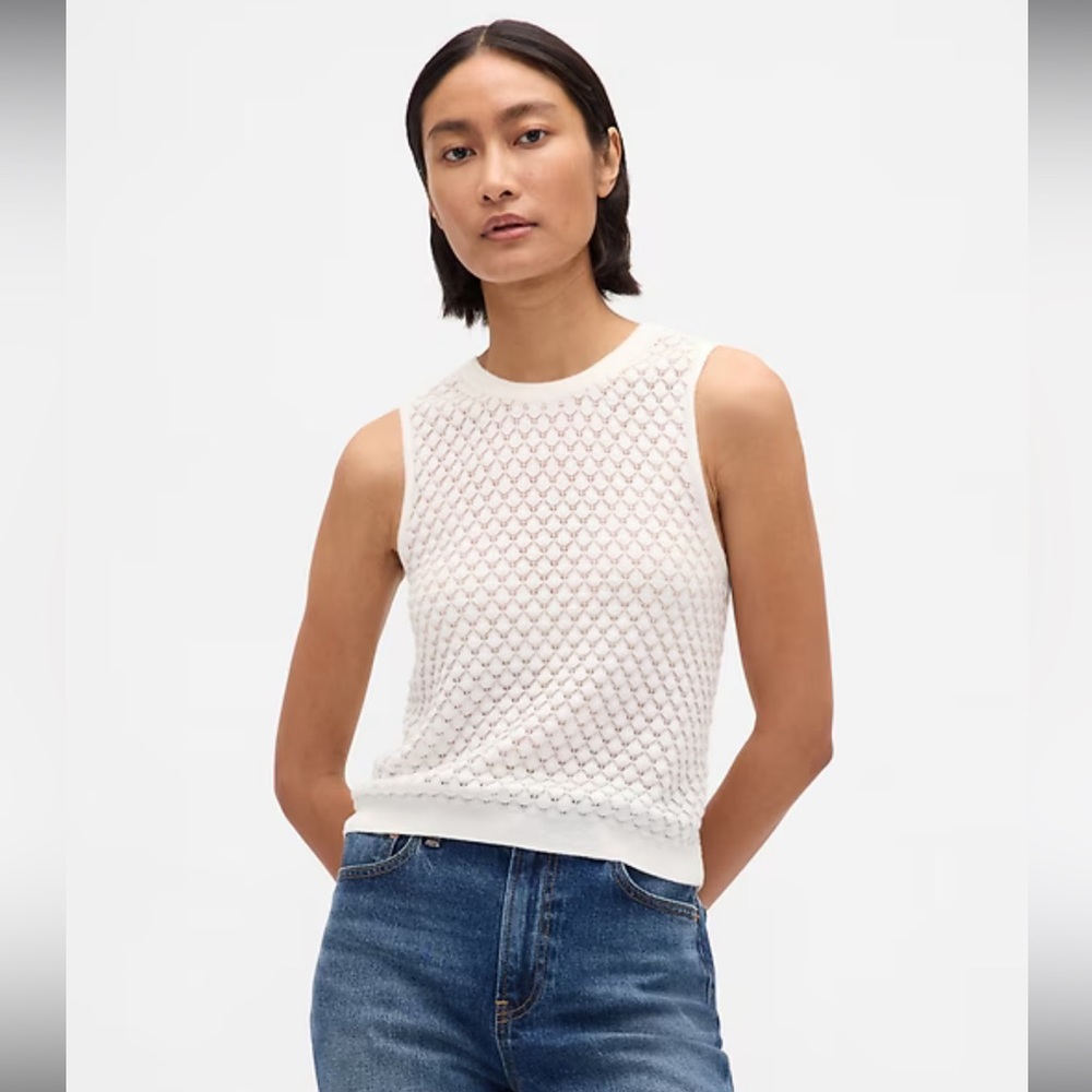 GAP Lightweight CashSoft Crop Tank Top